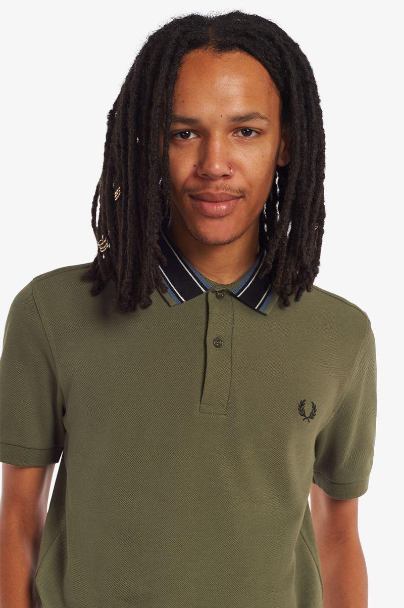 Green Fred Perry Medal Stripe Polo Men's Shirts | PH 1512SGLO